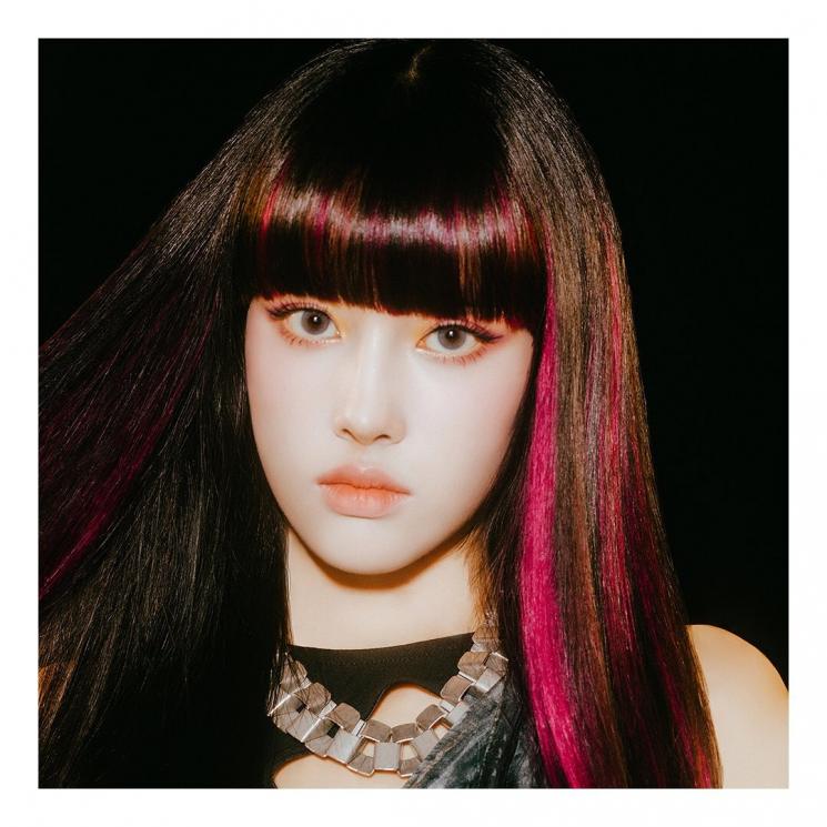 Yoon STAYC (Instagram.com/stayc_highup)