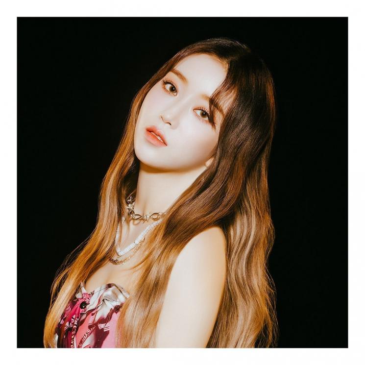 Sumin STAYC (Instagram.com/stayc_highup)