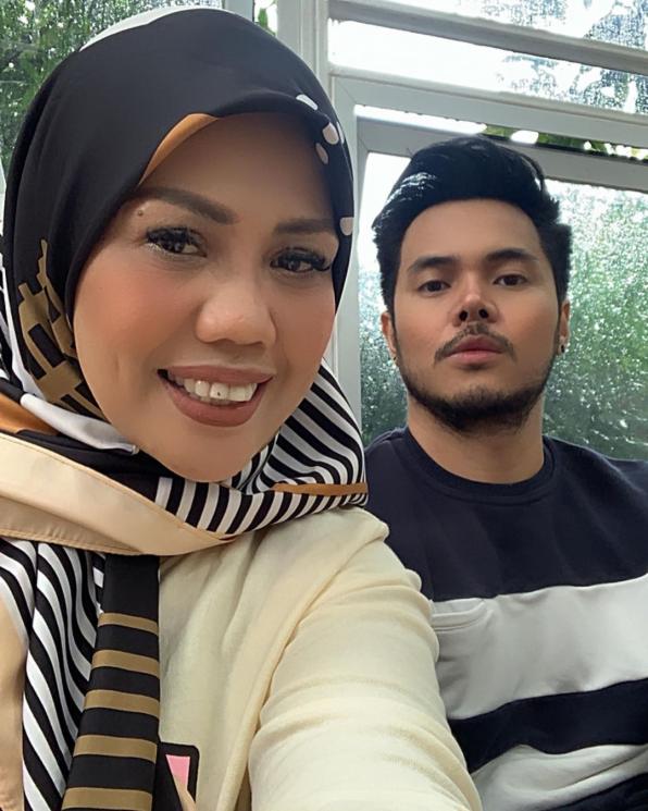 Elly Sugigi dan Aher (Instagram/@ellysugigi_real_)