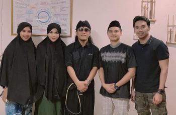Video Detik-Detik DJ Katty Butterfly Memeluk Agama Islam