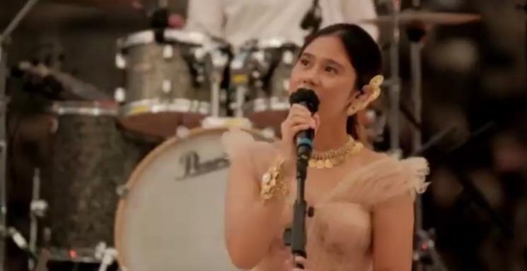 Nadin Amizah tampil di Prambanan Jazz (Matamata.com)