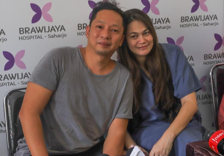 Ringgo Agus Rahman dan istrinya, Sabai Dieter Morscheck. (Matamata.com/Alfian Winanto)