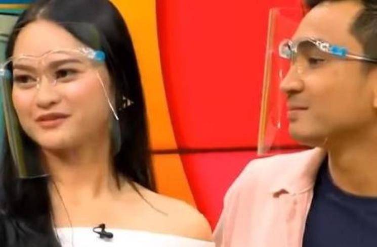Pacar Lutfi Agizal sebut tutur Salshadilla tak baik. (Youtube/Trans7Official)