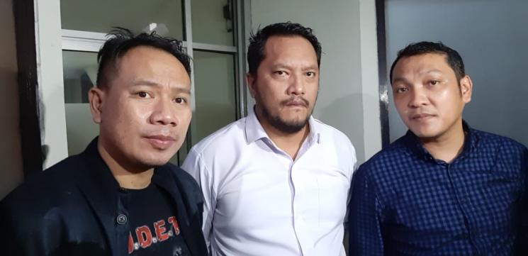 Vicky Prasetyo (kiri). (MataMata.com/Herwanto)