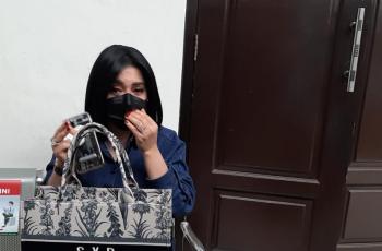 Viral Penjual Tempe Mendoan Disebut Mirip Syahrini: Pasaran ya!