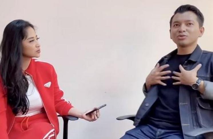 Reza Surya. (Youtube/DewiPerssik)