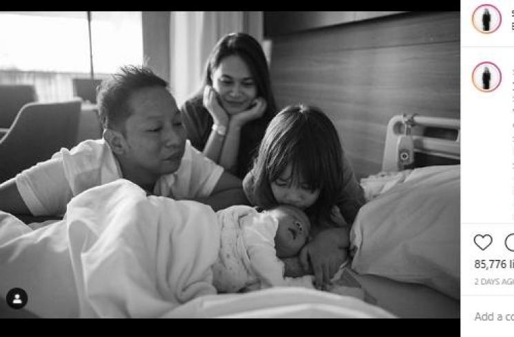 Potret keluarga Ringgo Agus Rahman (Instagram.com/sabaidieter)