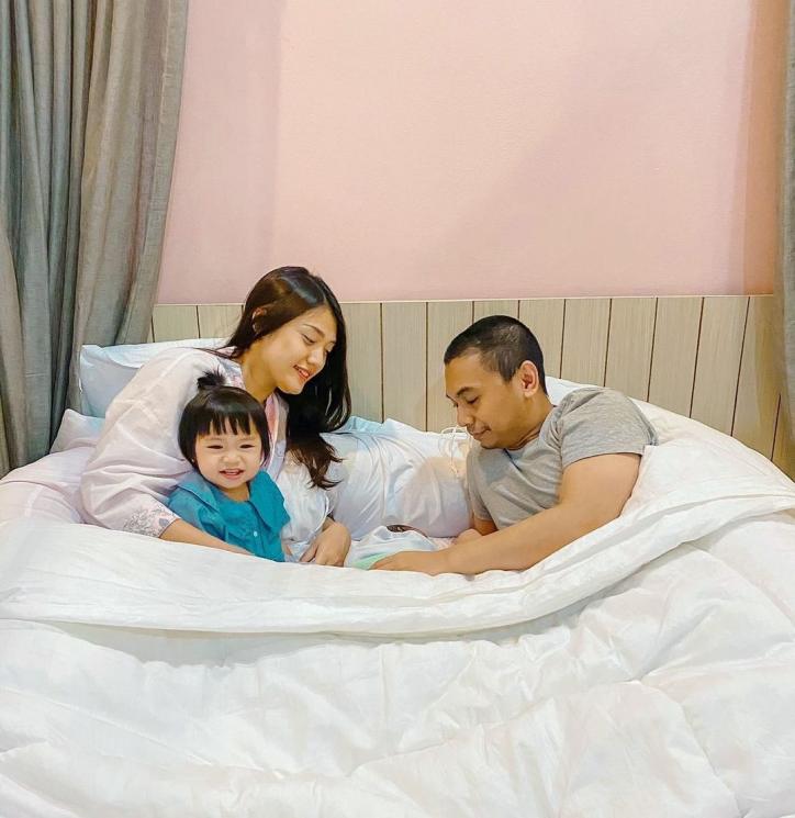 Keluarga Raditya Dika (Instagram.com/raditya_dika)