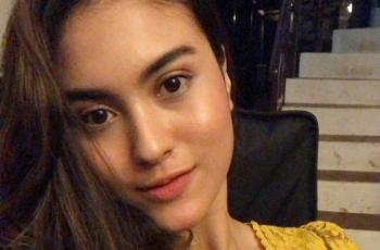 6 Artis Punya Tato di Punggung yang Curi Perhatian, Seksi Abis!