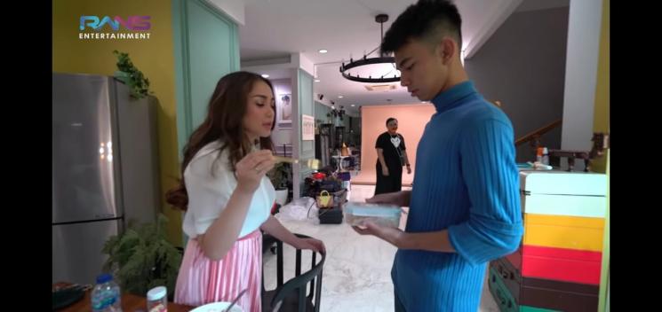 Dimas Ramadhan dan Nagita Slavina (YouTube/Rans Entertainment)