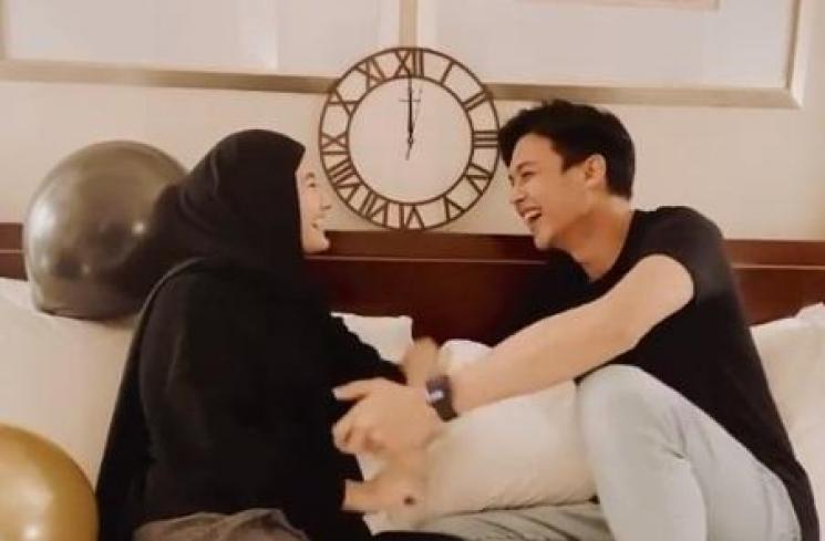 Dinda Hauw dan Rey Mbayang. (Instagram/@rey_mbayang)