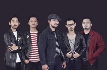 "Karnaval Hitam", Kolaborasi Rebellion Rose X Frogstone