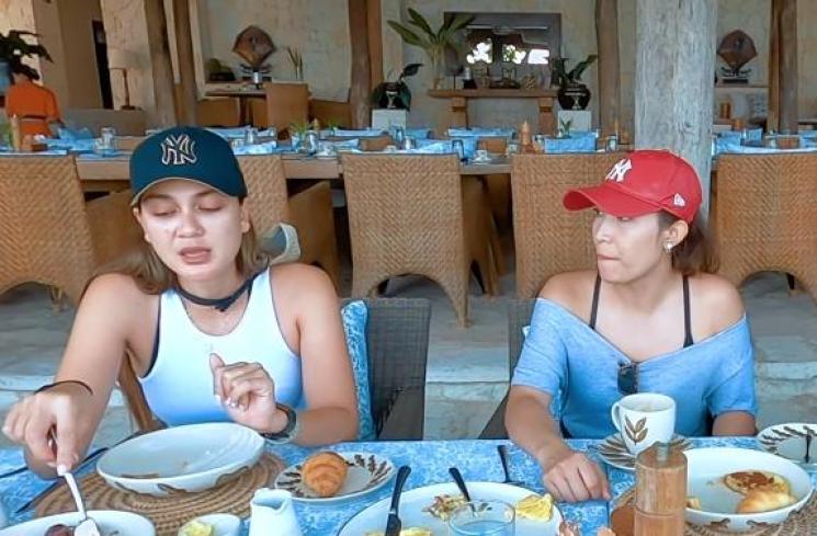 Luna Maya dan Ayu Dewi (Youtube.com/AyuDewiVlog)