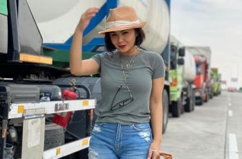 Sambut Malam Tahun Baru, Potret Yuni Shara Banjir Pujian: Selalu Imut!