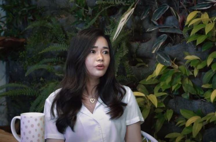 Olivia Alan. (Youtube/CurhatBangDennySumargo)