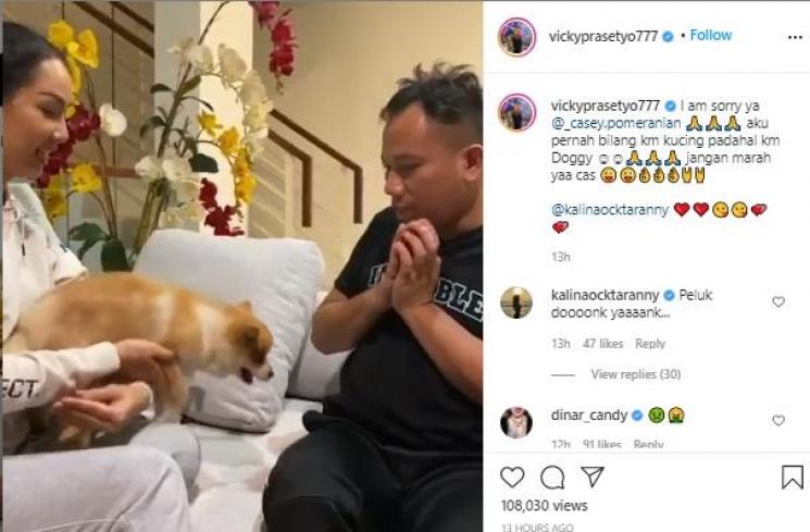Vicky Prasetyo saat ketemu anjing milik Kalina (Instagram.com/vickyprasetyo777)