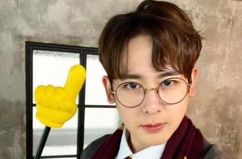 Pengadilan Tolak Gugatan Nichkhun 2PM Terhadap Penguntit
