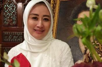 Potret Iis Rosita Dewi Istri Menteri Edhy Prabowo, Cantik Mirip Artis!