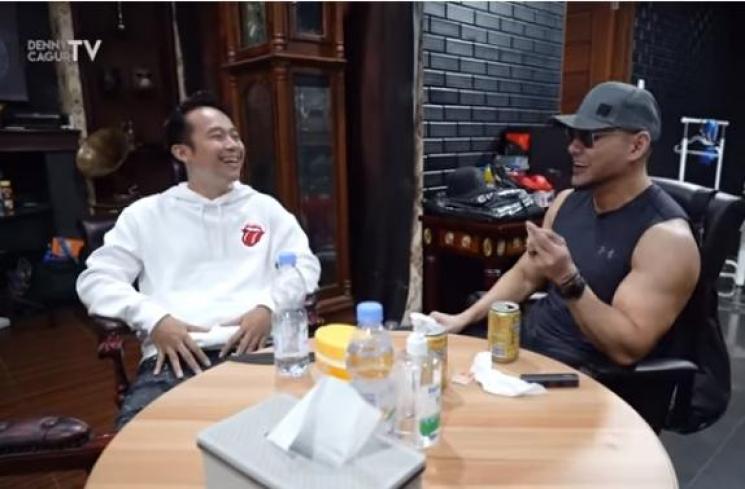 Deddy Corbuzier ngaku benci Raffi Ahmad (Youtube.com/DennyCagurTV)