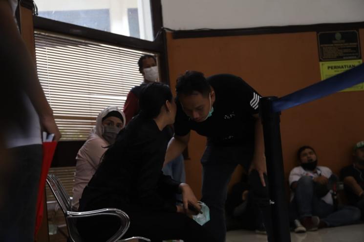 Kalina Ocktaranny dan Vicky Prasetyo. (MataMata.com/Herwanto)