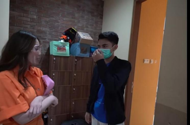 Nagita Slavina dan Dimas Ramadhan (YouTube/Rans Entertainment)