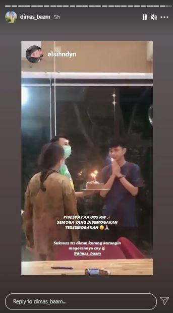 Kejutan ultah Dimas Ahmad. (Instagram/@dimas_baam) 