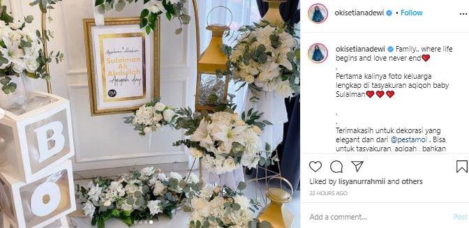 Momen aqiqah anak keempat Oki Setiana Dewi. (Instagram/@okisetianadewi)