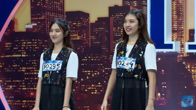 Melisha Sidabutar dan kembarannya, Melitha Sidabutar (YouTube/Indonesian Idol)