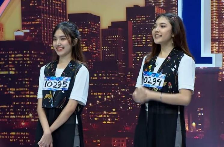 Melisha Sidabutar dan kembarannya (Youtube.com/IndonesianIdol(
