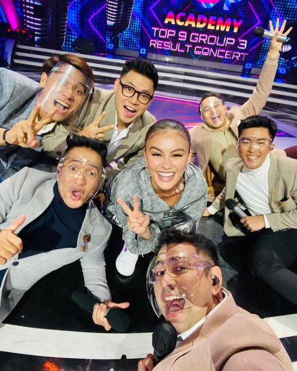 Raffi Ahmad dan Agnez Mo dkk (Instagram/@raffinagita1717)