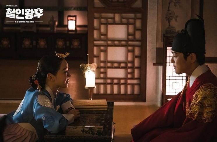 Drama Korea rating tinggi, Mr Queen. (Instagram/@tvndrama.official)