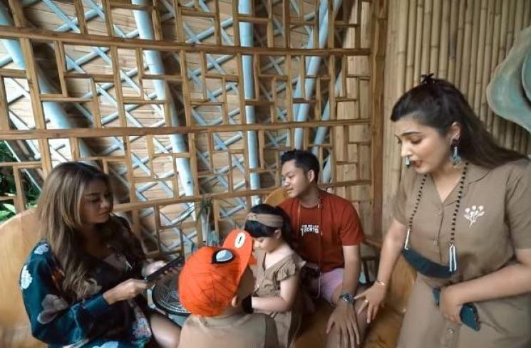 Ashanty. (Youtube/TheHermansyahA6)