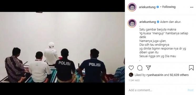 Postingan Arie Untung. (Instagram/@ariekuntung)