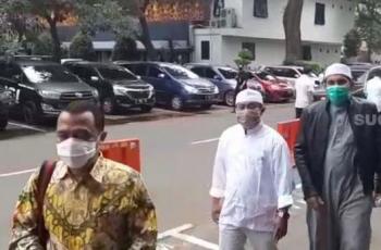 3 Momen Kebersamaan Umar Lubis dengan Sang Adik, Ketum FPI Shobri Lubis