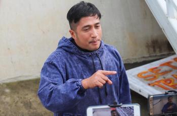 Kenang Momen Umrah Bareng Syekh Ali Jaber, Irfan Hakim Nangis