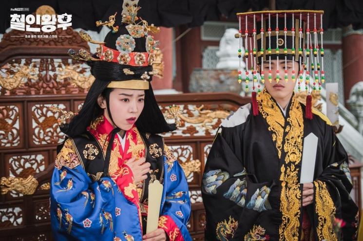 Mr. Queen (Instagram/@tvndrama.official)