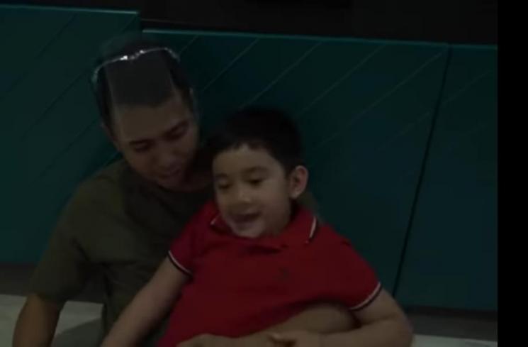 Raffi Ahmad dan Rafathar [YouTube/Rans Entertainment]