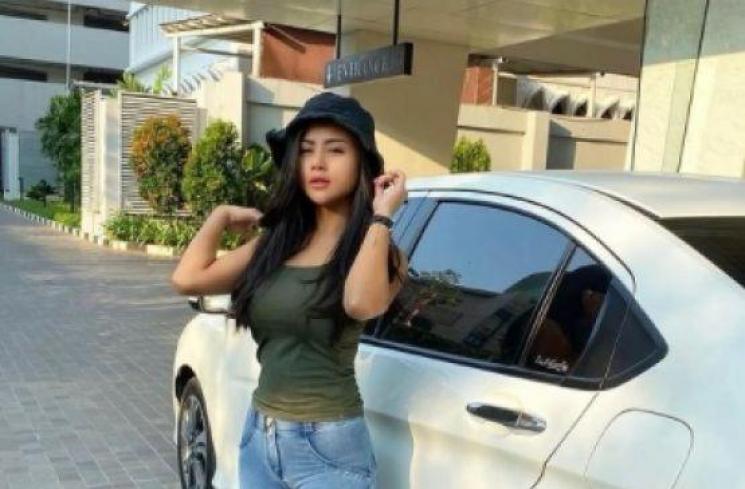 Tania Ayu [Instagram]