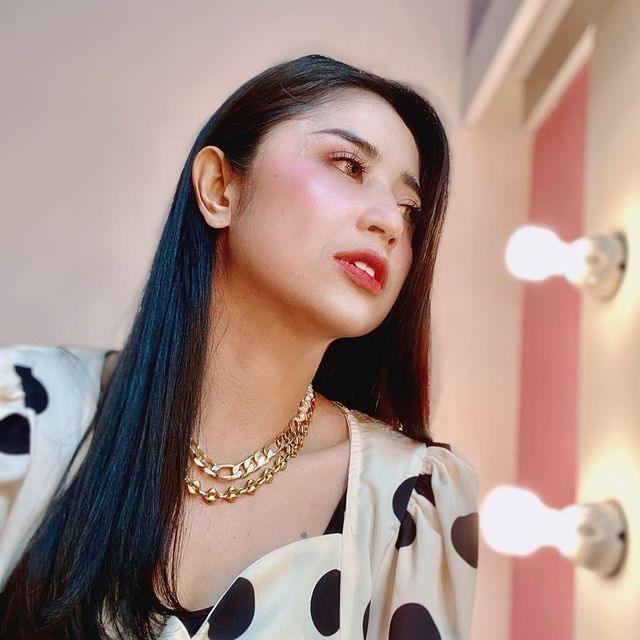 Dewi Perssik (Instagram/@dewiperssikreal)