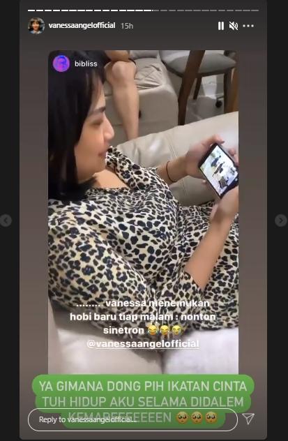 Vanessa Angel hobi nonton sinetron (Instagram.com/vanessaangelofficial)