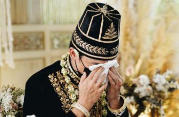 Deg-degan Banget, Tangis Adipati Dolken Pecah usai Ijab Kabul