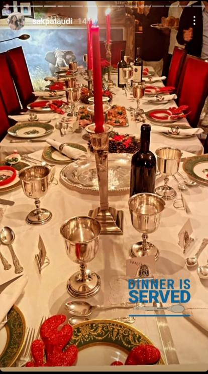 Dinner Natal Kareena Kapoor (Instagram/@sakpataudi)