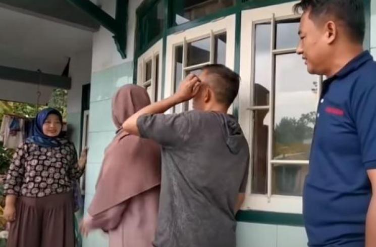 Rumah Dimas Ahmad. (Youtube/omatravelling)