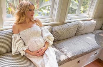 Selamat! Emma Roberts Melahirkan Anak Laki-Laki