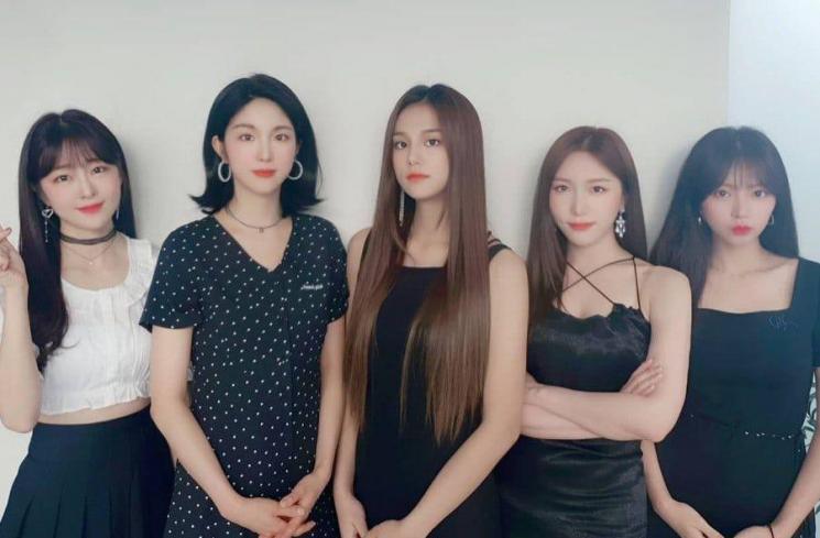 LABOUM (Soompi.com)