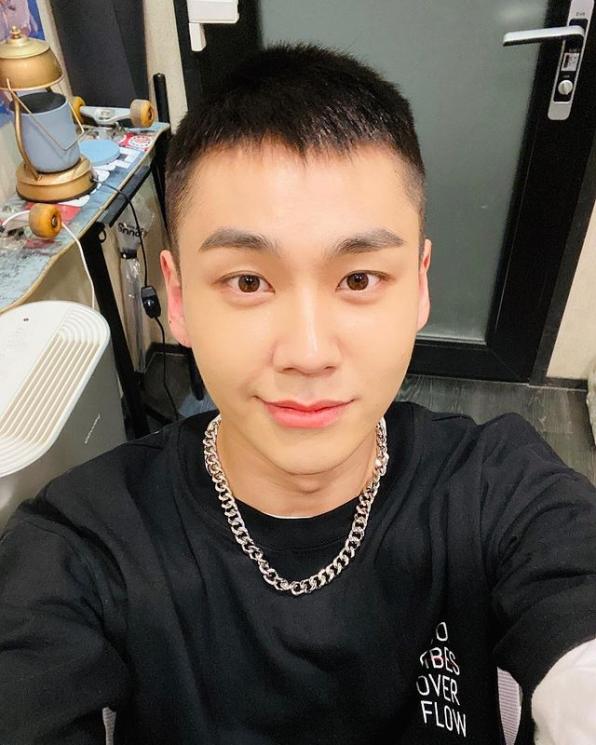 Ilhoon BTOB (Instagram/@ilhoonmj)