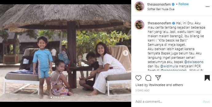 Dwi Sasono sekeluarga ke Bali. (Instagram/@thesasonosfam)