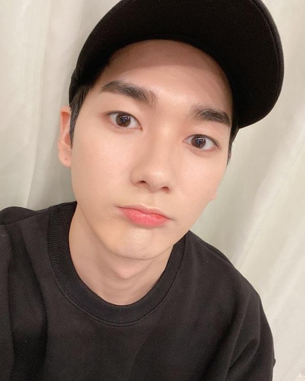 Aron NU'EST (Instagram/@nuestaron)