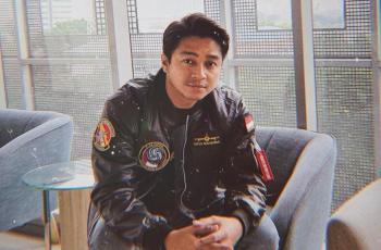 Viral Potret Lawas Deva Mahenra Pakai APD Lengkap: Kalau Aku Jawab Nanti Dibilang Konspirasi