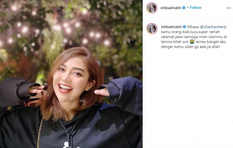 Siti Badriah berduka atas meninggalnya Chacha Sherly (Instagram/@sitibadriahh)